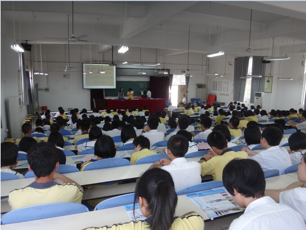 2013-2014 团员暨学生会表彰大会 (14).JPG